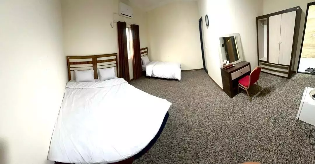 Alibaba https://cdn.alibaba.ir/ostorage/hotel-accommodation-images/695cc9546b43e2b9afa3bbeb_سه تخته.webp